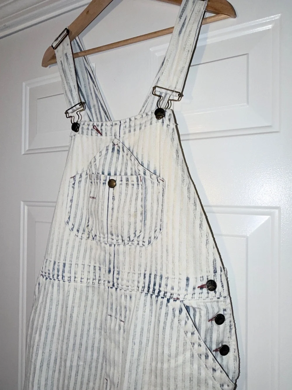 Fahearty Women’s Striped White & Blue Overalls - Casual Workwear Style. Sz M - Picture 2 of 7
